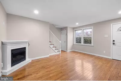 3037 W Court Avenue, Claymont, DE 19703 - Photo 3