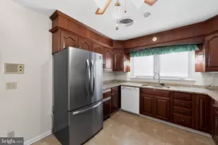 289 W Chestnut Hill Rd, Newark, DE 19713 - Photo 13