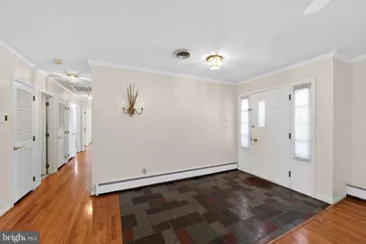 289 W Chestnut Hill Road, Newark, DE 19713 - Photo 7