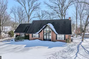 2400 W Heather Rd, Wilmington, DE 19803 - Photo 1