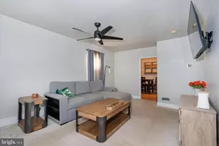 309 Hazlett Rd, New Castle, DE 19720 - Photo 3