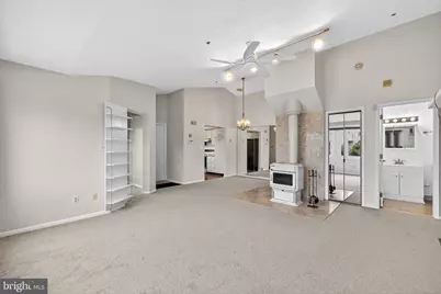 2101 Creekside Drive #33, Newark, DE 19711 - Photo 9