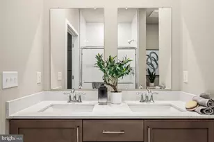 555 Arrowgrass Ln, New Castle, DE 19720 - Photo 9