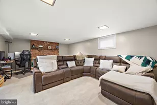 305 W Delaware Ave, Wilmington, DE 19809 - Photo 25