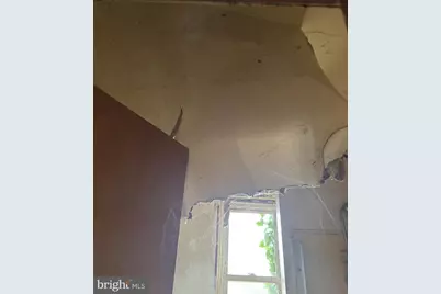 209 E 25th Street, Wilmington, DE 19802 - Photo 9