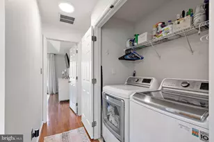 506 E Boxborough Dr, Wilmington, DE 19810 - Photo 29