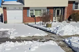 139 Honeywell Dr, Claymont, DE 19703 - Photo 1