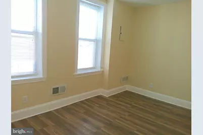 502 W 7th Street #2, Wilmington, DE 19805 - Photo 5