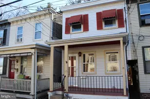 25 E 4th St, New Castle, DE 19720 - Photo 1