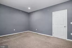 105 Layton Dr, New Castle, DE 19720 - Photo 19