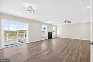 107 Nicholas Ct, New Castle, DE 19720 - Photo 13