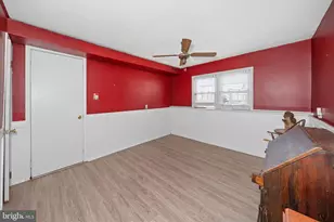 1045 Wagoner Dr, Wilmington, DE 19805 - Photo 13