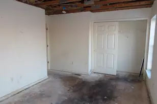 30 E McCaulley Ct, Wilmington, DE 19801 - Photo 9