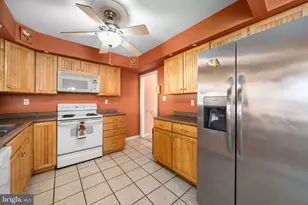 2407 Mccawber Dr, Wilmington, DE 19808 - Photo 7