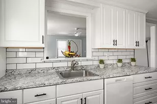 8 Garrett Rd, Wilmington, DE 19809 - Photo 9