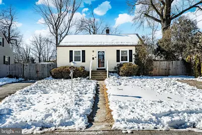 8 Garrett Road, Wilmington, DE 19809 - Photo 1