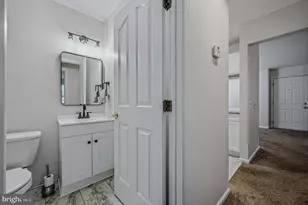 1604 Waters Edge Dr, Newark, DE 19702 - Photo 13