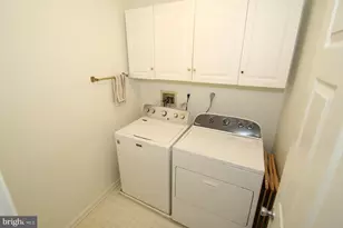 303 Lynley Ln, Newark, DE 19711 - Photo 9