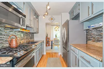 2016 Naamans Road #D2, Wilmington, DE 19810 - Photo 5