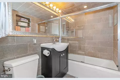 2016 Naamans Road #D2, Wilmington, DE 19810 - Photo 13