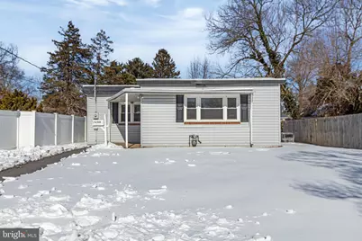 245 W Champlain Avenue, Wilmington, DE 19804 - Photo 1