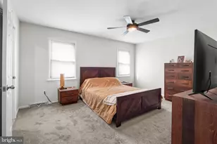 128 E Green Valley Cir, Newark, DE 19711 - Photo 23