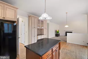 6 Killens Pond Ct, Newark, DE 19711 - Photo 11