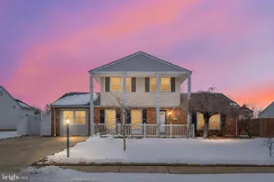 213 S Booth Dr, New Castle, DE 19720 - Photo 1