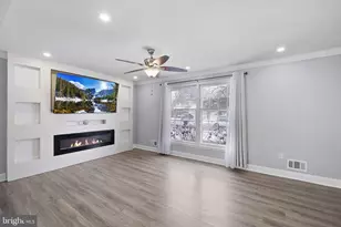 213 S Booth Dr, New Castle, DE 19720 - Photo 9