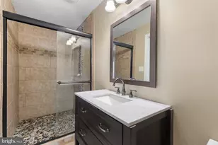 336 Oregon Ave, New Castle, DE 19720 - Photo 5