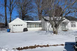 409 Cedar Ave, Wilmington, DE 19804 - Photo 1