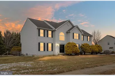 205 E Harvest Drive, New Castle, DE 19720 - Photo 1