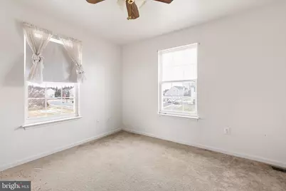 205 E Harvest Drive, New Castle, DE 19720 - Photo 11