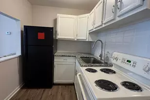 731 W 4th St, Wilmington, DE 19801 - Photo 5