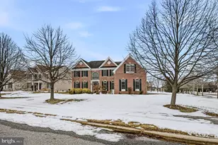 211 Audubon Dr, Bear, DE 19701 - Photo 1