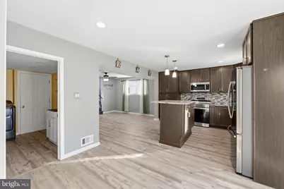 44 E Bellamy Drive, New Castle, DE 19720 - Photo 9