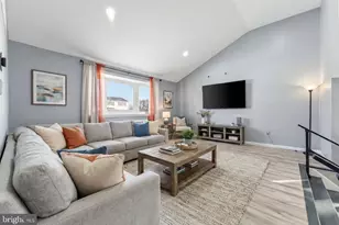 44 E Bellamy Dr, New Castle, DE 19720 - Photo 3