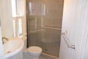 423 Delaware St, New Castle, DE 19720 - Photo 3