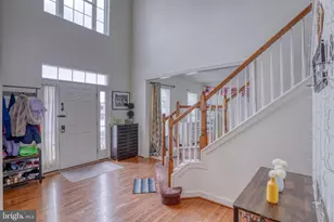 301 E Furrow Ln, Newark, DE 19702 - Photo 5