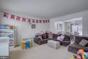 301 E Furrow Ln, Newark, DE 19702 - Photo 11