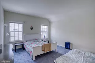 301 E Furrow Ln, Newark, DE 19702 - Photo 37