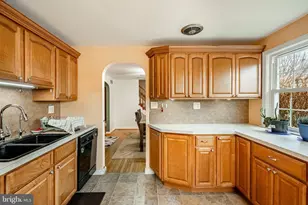 210 Glen Berne Dr, Wilmington, DE 19804 - Photo 11