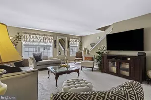 303 W 9th St, New Castle, DE 19720 - Photo 9