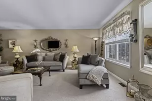 303 W 9th St, New Castle, DE 19720 - Photo 9