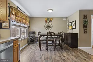 303 W 9th St, New Castle, DE 19720 - Photo 17