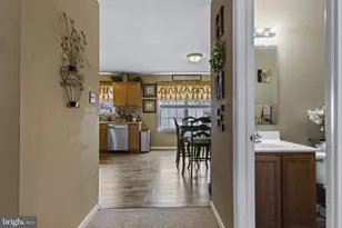 303 W 9th St, New Castle, DE 19720 - Photo 15