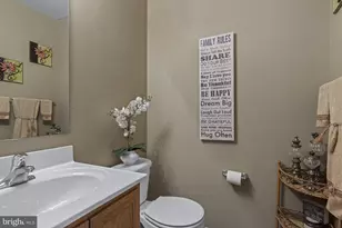 303 W 9th St, New Castle, DE 19720 - Photo 11