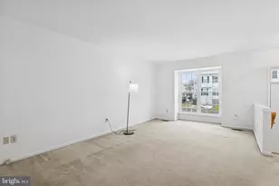 9 Creek Ln, Newark, DE 19702 - Photo 3