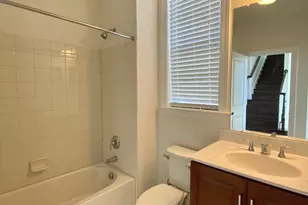 808 Quinn Ct, New Castle, DE 19720 - Photo 9