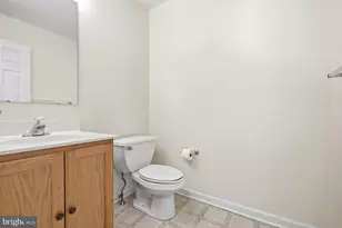 161 W Flagstone Dr, Newark, DE 19702 - Photo 17